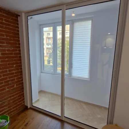 Near Old Town Apartment *