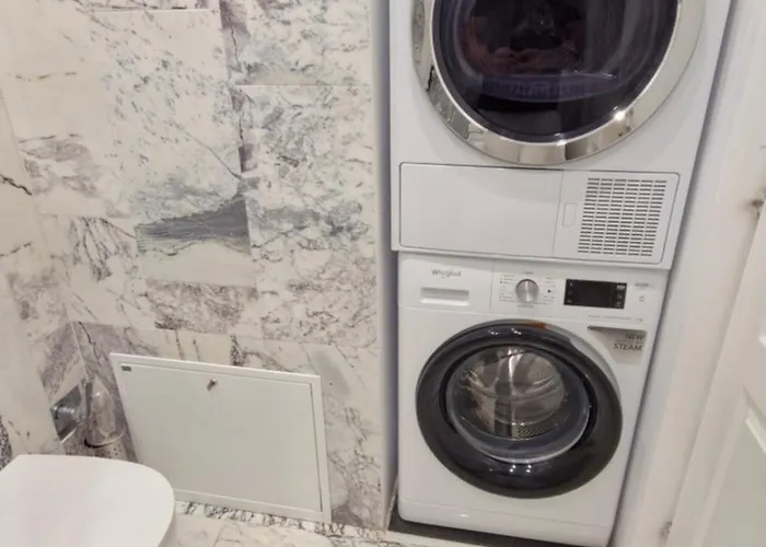 דירה Near Old Town