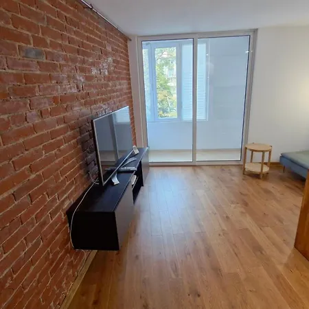 Near Old Town Lägenhet *